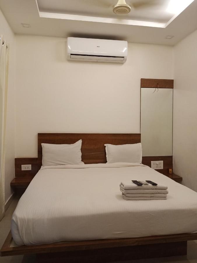 Hotel Oakwood マハバレシュワール エクステリア 写真